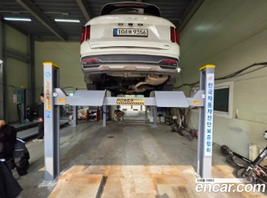 Kia Sorento 2023 из KR, фото 2