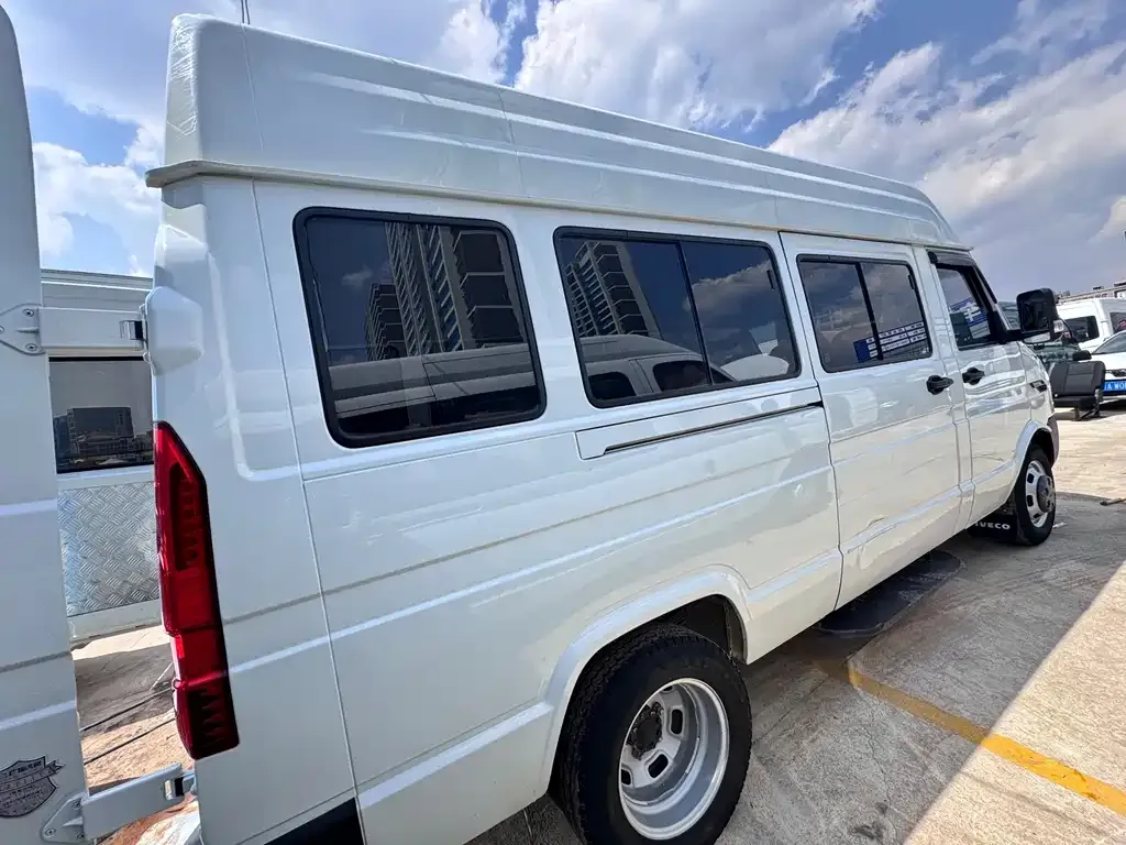 IVECO Daily 2023 из CN, фото 9