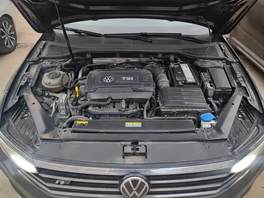Volkswagen Magotan 2022 из CN, фото 10