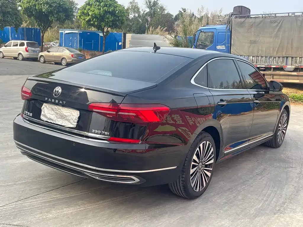 Volkswagen Passat 2021 из CN, фото 9