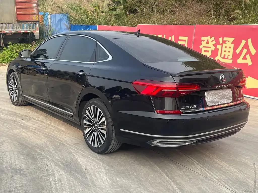 Volkswagen Passat 2021 из CN, фото 8