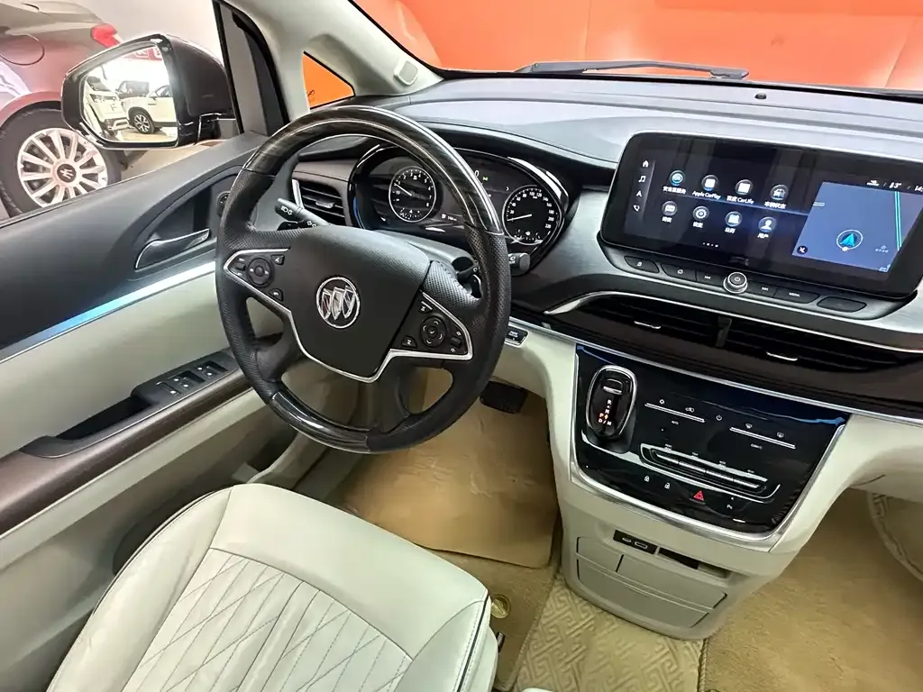Buick GL8 2022 из CN, фото 10