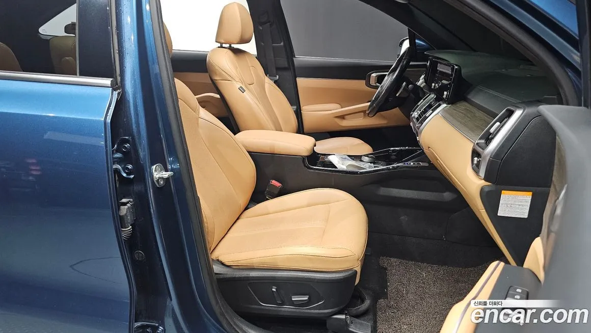 Kia Sorento — фото 6