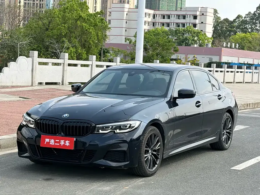 BMW 3 Series 2021 из CN, фото 1