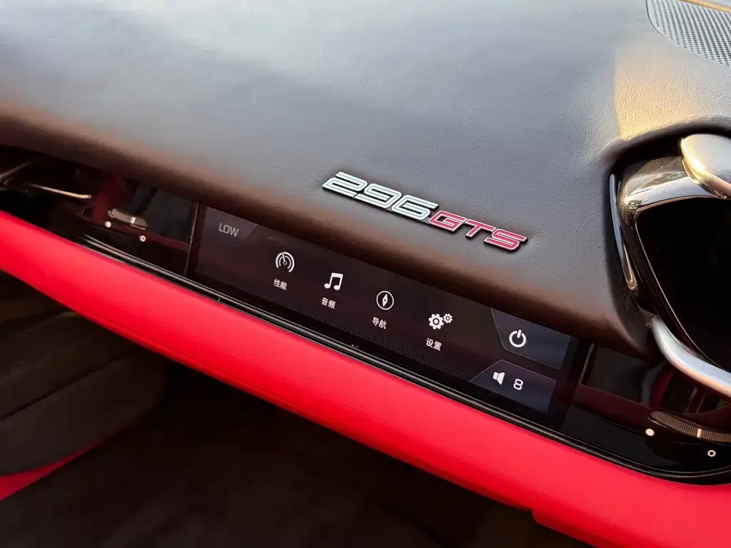 Ferrari 296 2025 из CN, фото 2