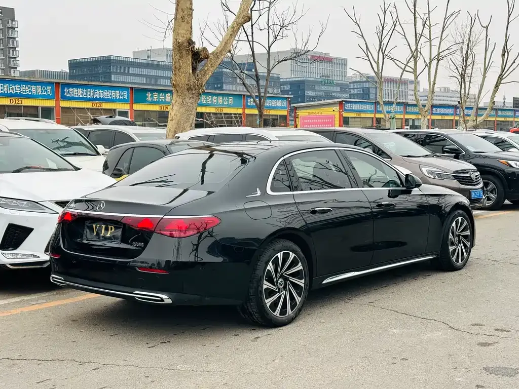 Mercedes-Benz E-Class 2024 из CN, фото 4