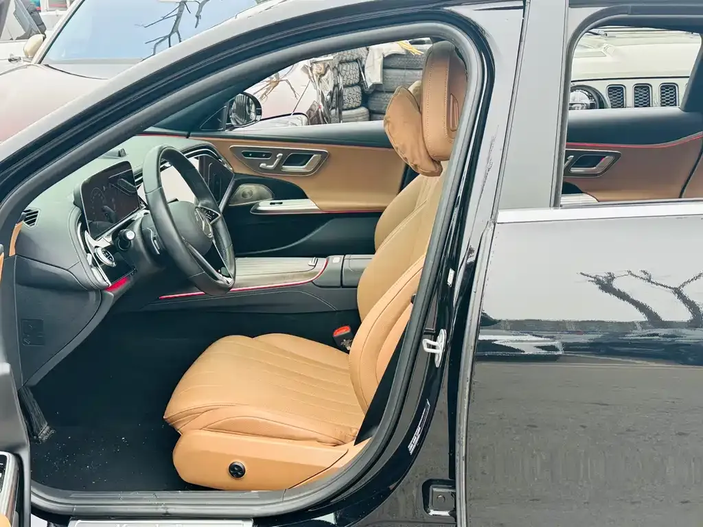 Mercedes-Benz E-Class 2024 из CN, фото 6