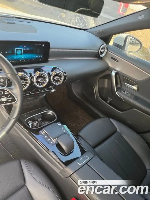 Mercedes-Benz A-Class 2021 из KR, фото 2