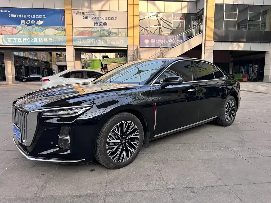 Hongqi H5 — фото 2