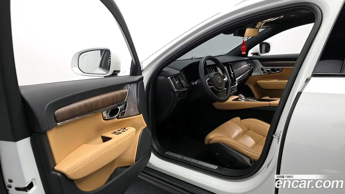 Volvo V90 2023 из KR, фото 9