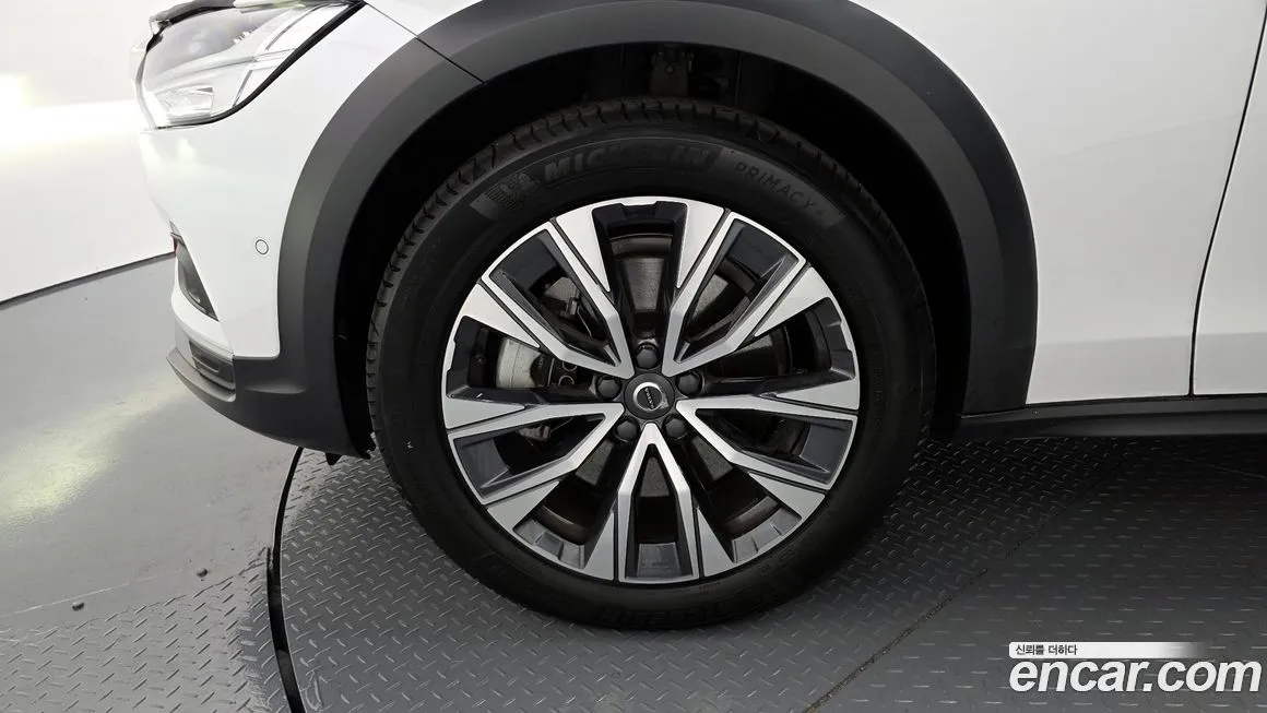 Volvo V90 2023 из KR, фото 7