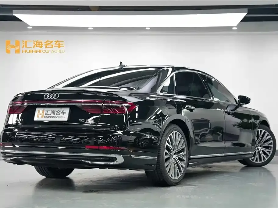 Audi A8 2023 из CN, фото 3