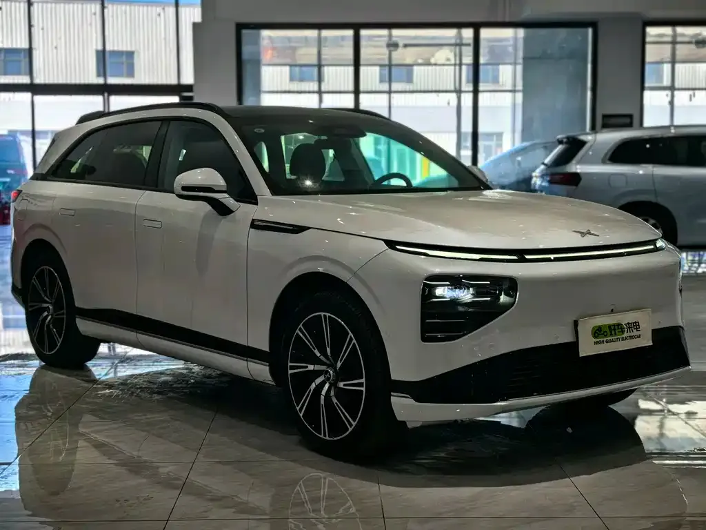 XPeng G9 2023 из CN, фото 8