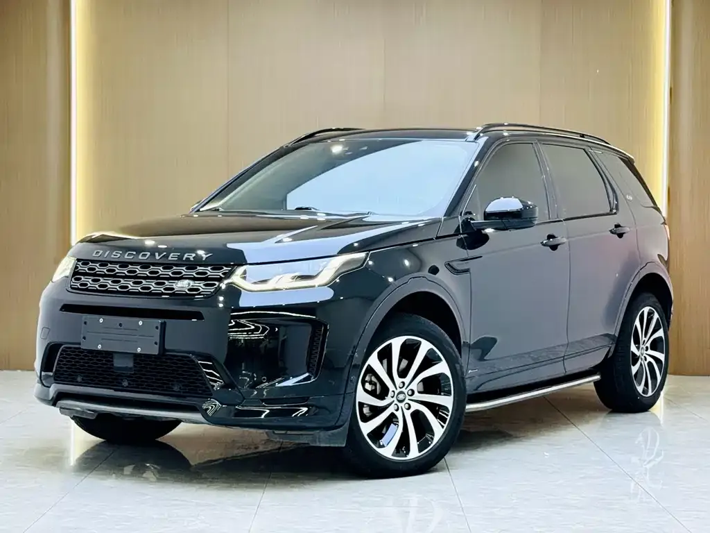 Land Rover Discovery Sport — фото 1