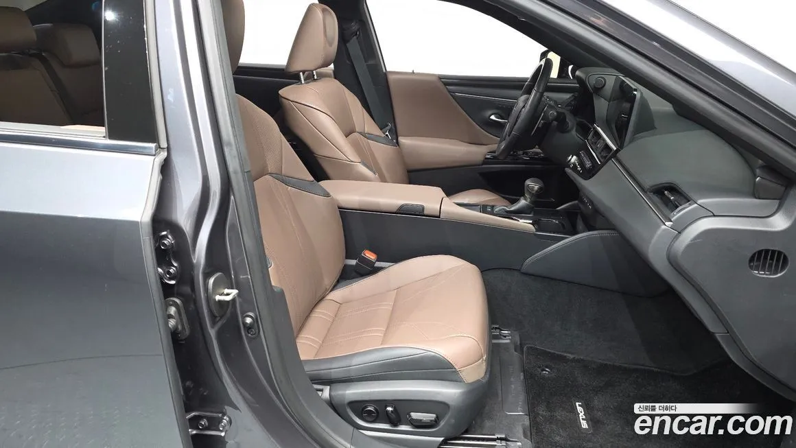 Lexus ES 2023 из KR, фото 8