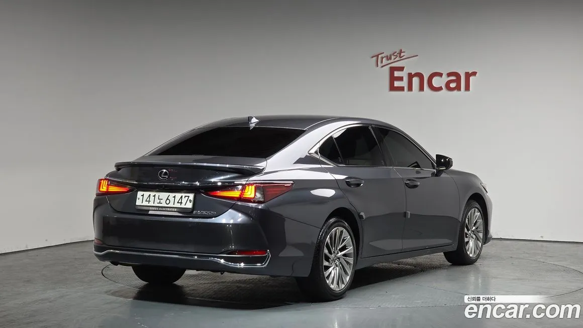 Lexus ES 2023 из KR, фото 4