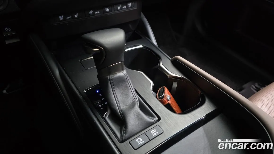 Lexus ES 2023 из KR, фото 2