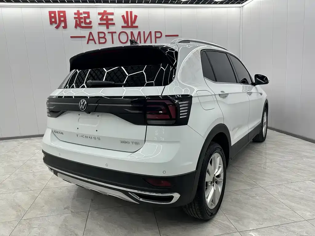 Volkswagen T-Cross — фото 7