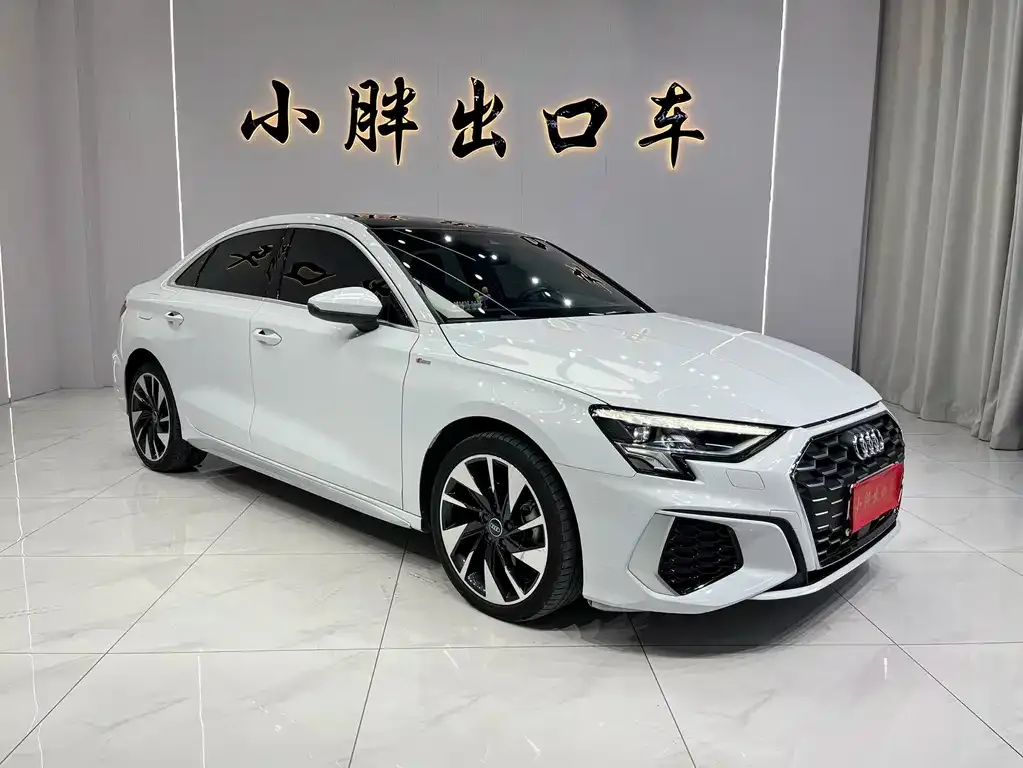 Audi A3 2023 из CN, фото 3