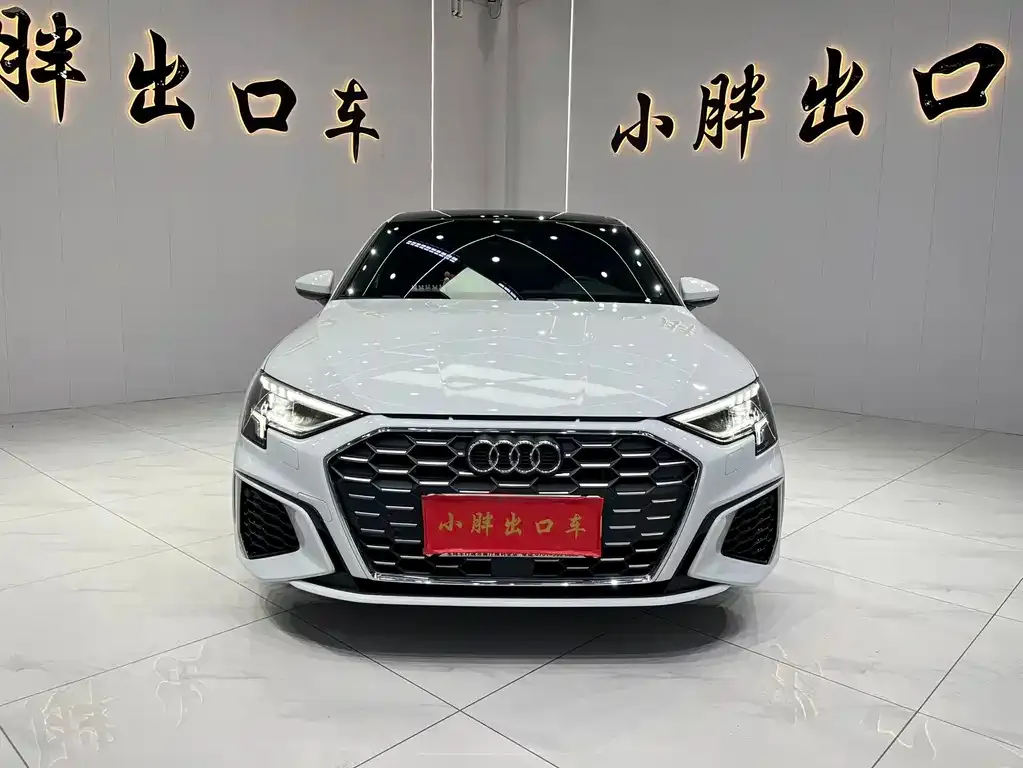 Audi A3 2023 из CN, фото 8
