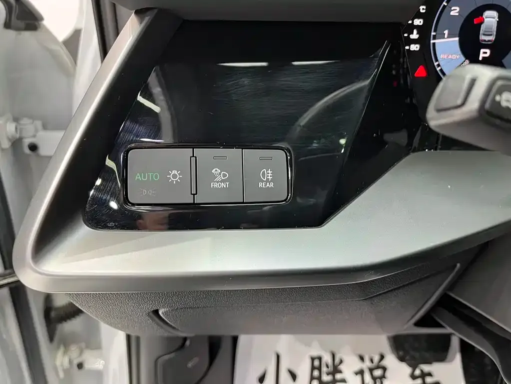 Audi A3 2023 из CN, фото 5