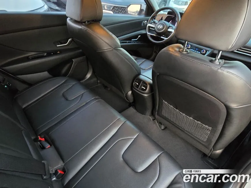 Hyundai AVANTE — фото 2