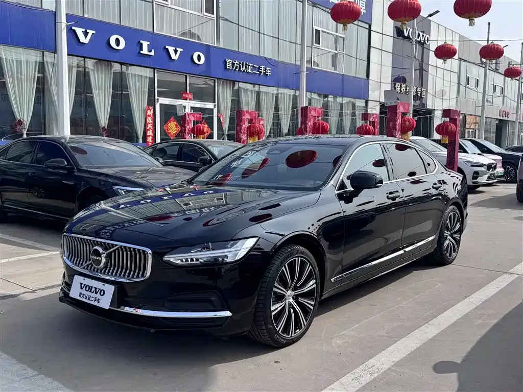 Volvo S90 2023 из CN, фото 1