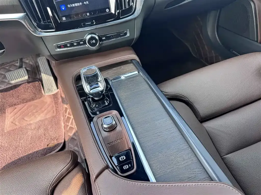 Volvo S90 2023 из CN, фото 9
