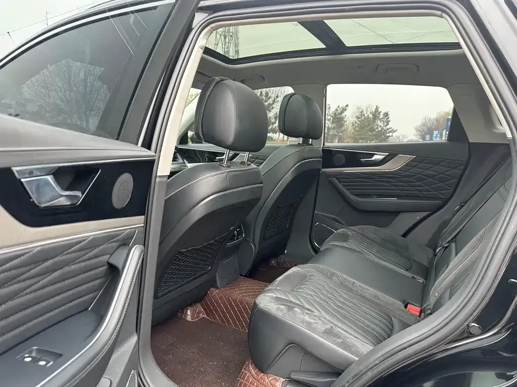 Hongqi HS5 2022 из CN, фото 7