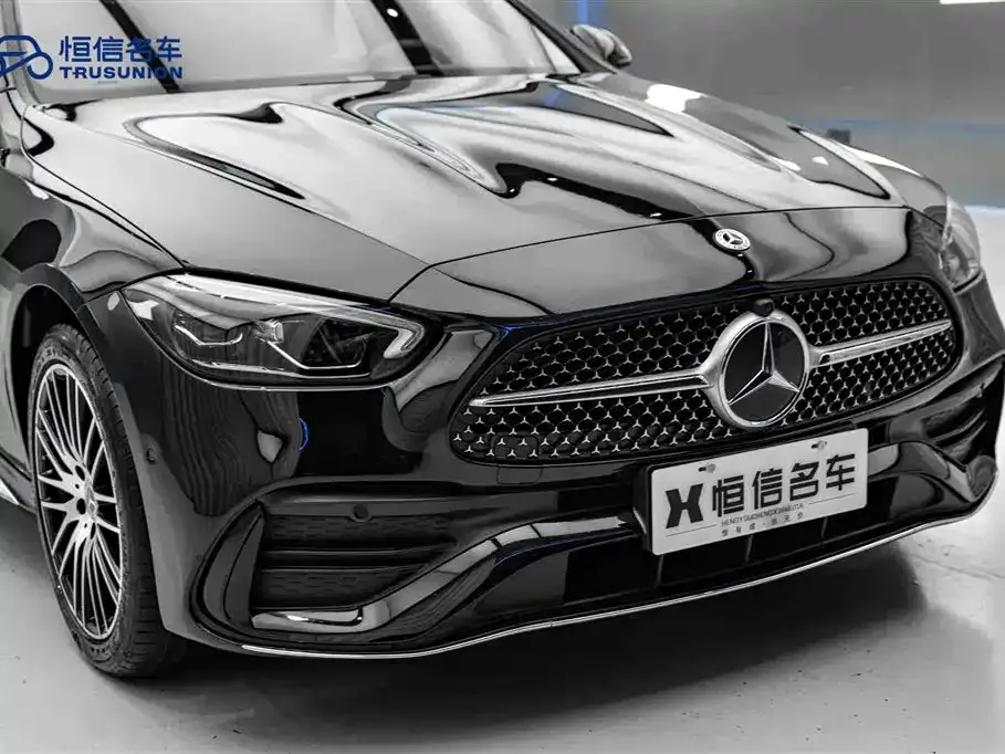 Mercedes-Benz C-Class — фото 10