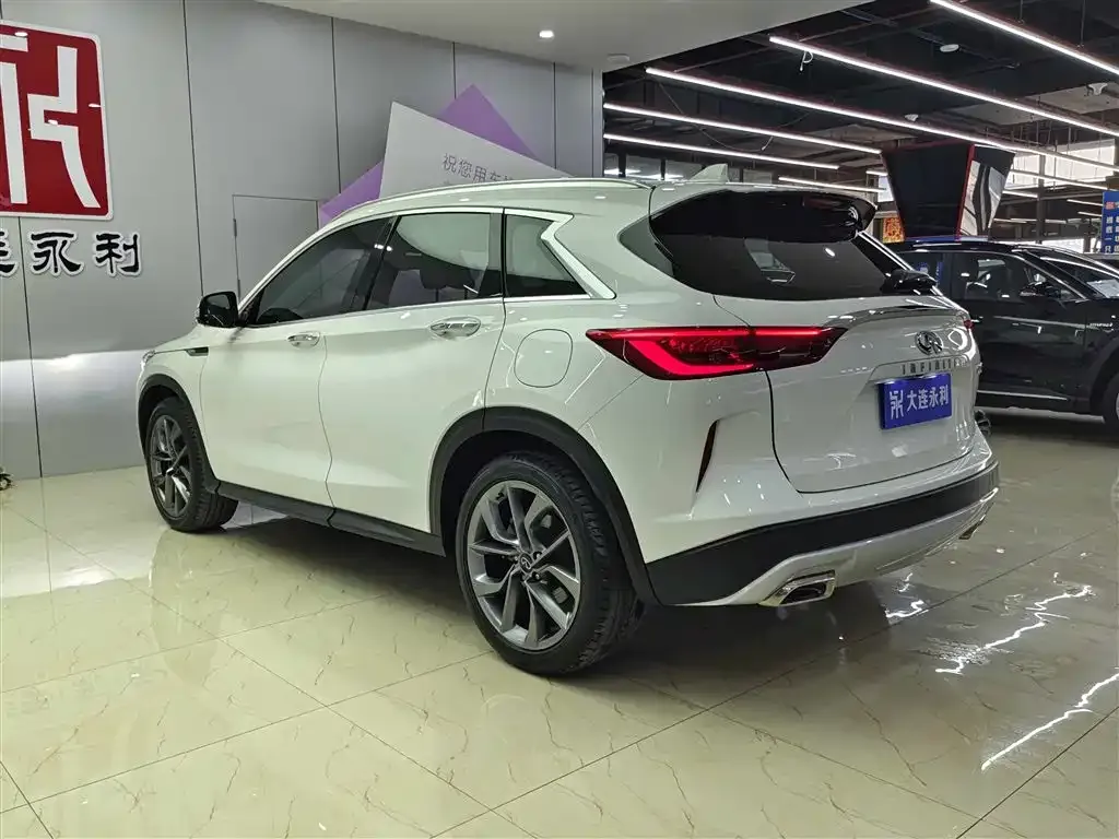 Infiniti QX50 2022 из CN, фото 6