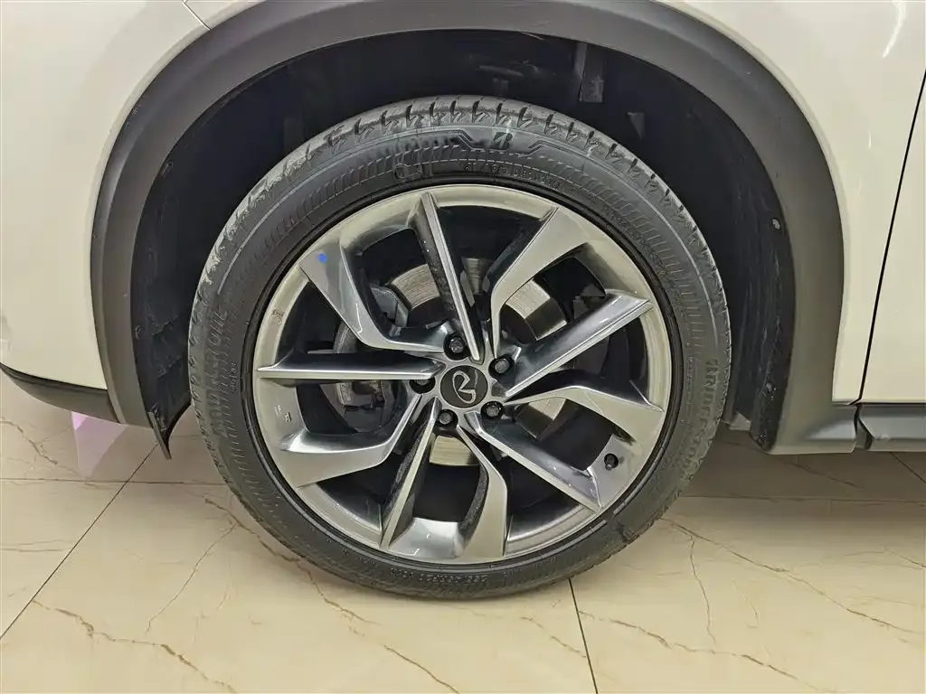 Infiniti QX50 2022 из CN, фото 9