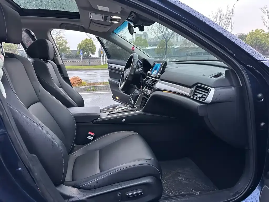 Honda Inspire — фото 4