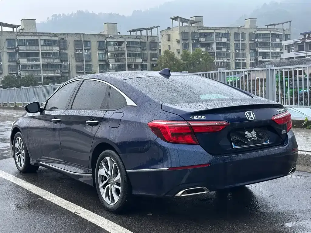 Honda Inspire — фото 5