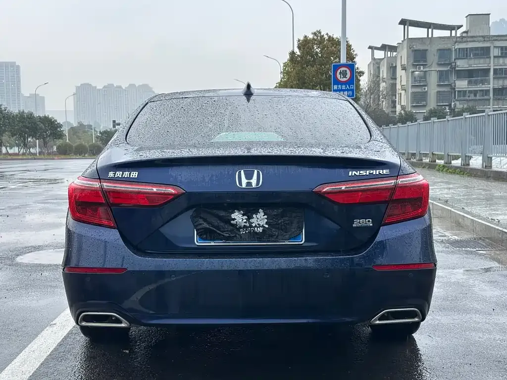 Honda Inspire — фото 6