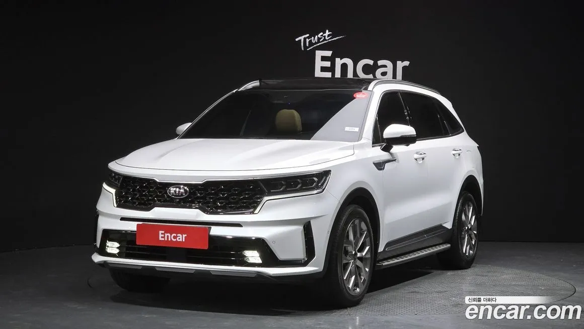 Kia Sorento — фото 1
