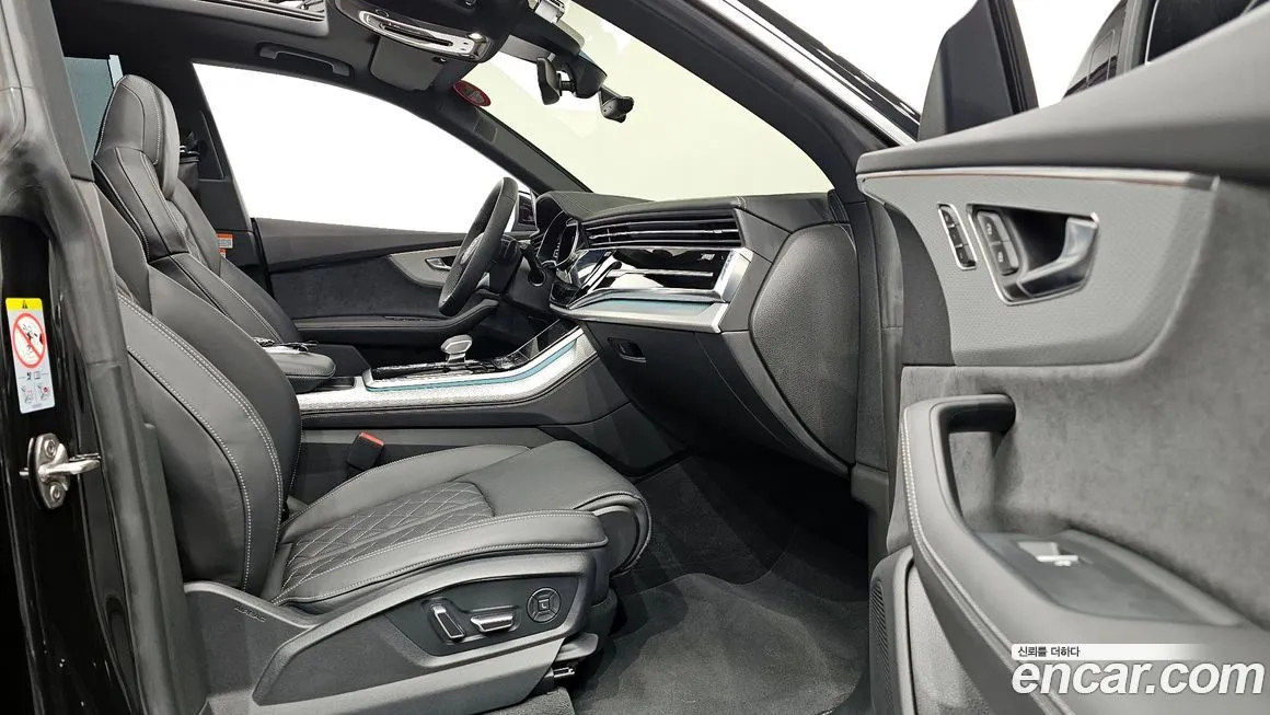 Audi Q8 2025 из KR, фото 10