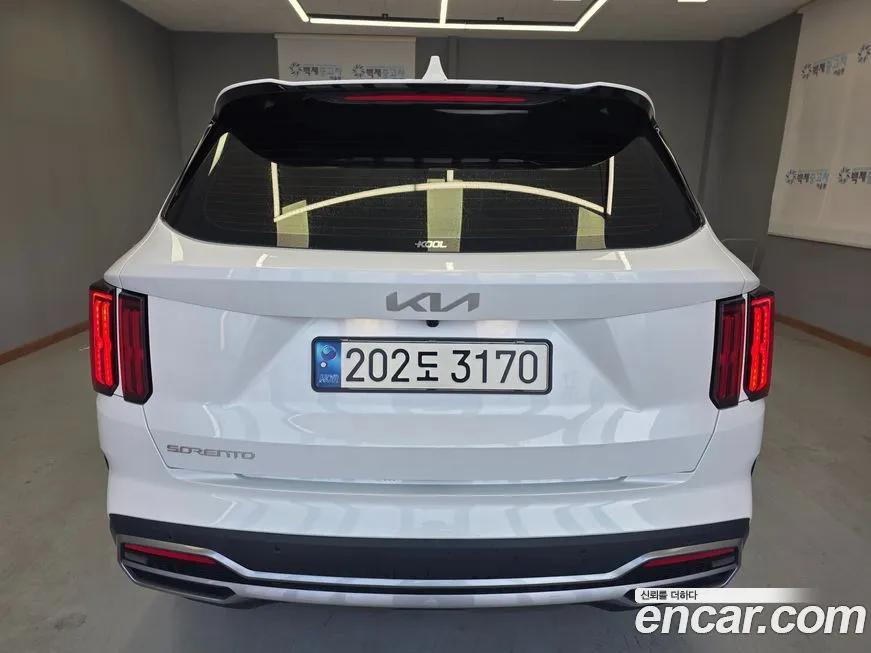 Kia Sorento — фото 4