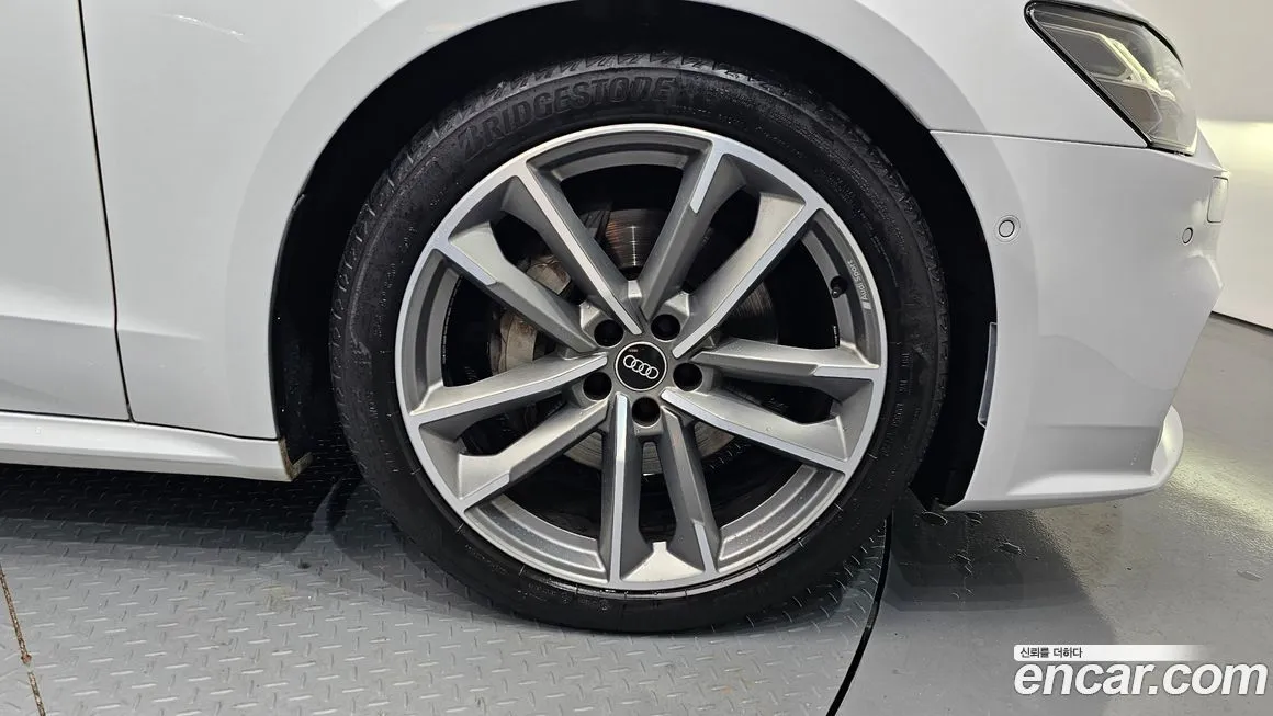 Audi A7 2021 из KR, фото 8