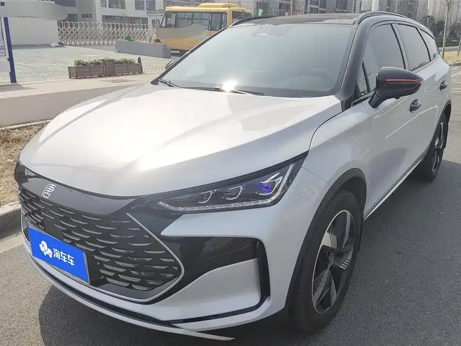 BYD Tang New Energy — фото 1