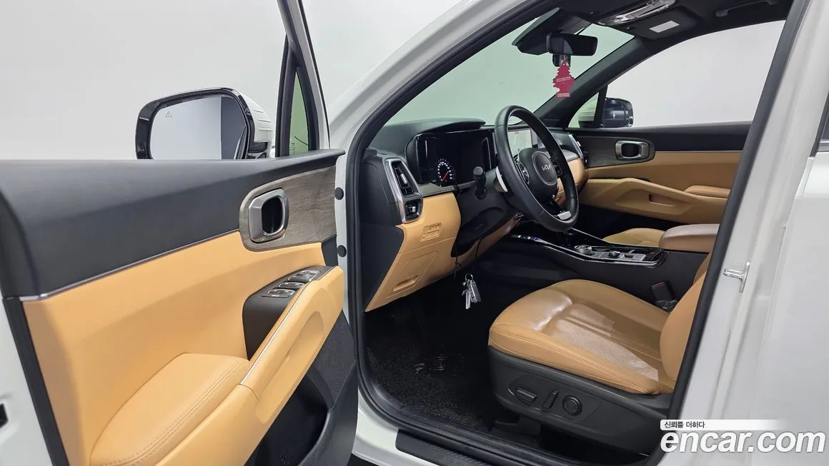 Kia Sorento — фото 10