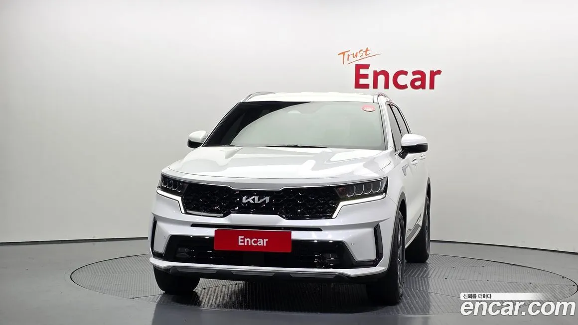 Kia Sorento — фото 6