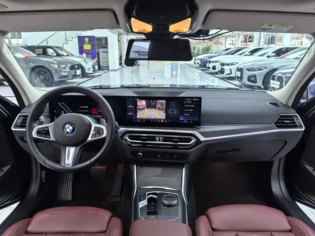 BMW 3 Series 2024 из CN, фото 10