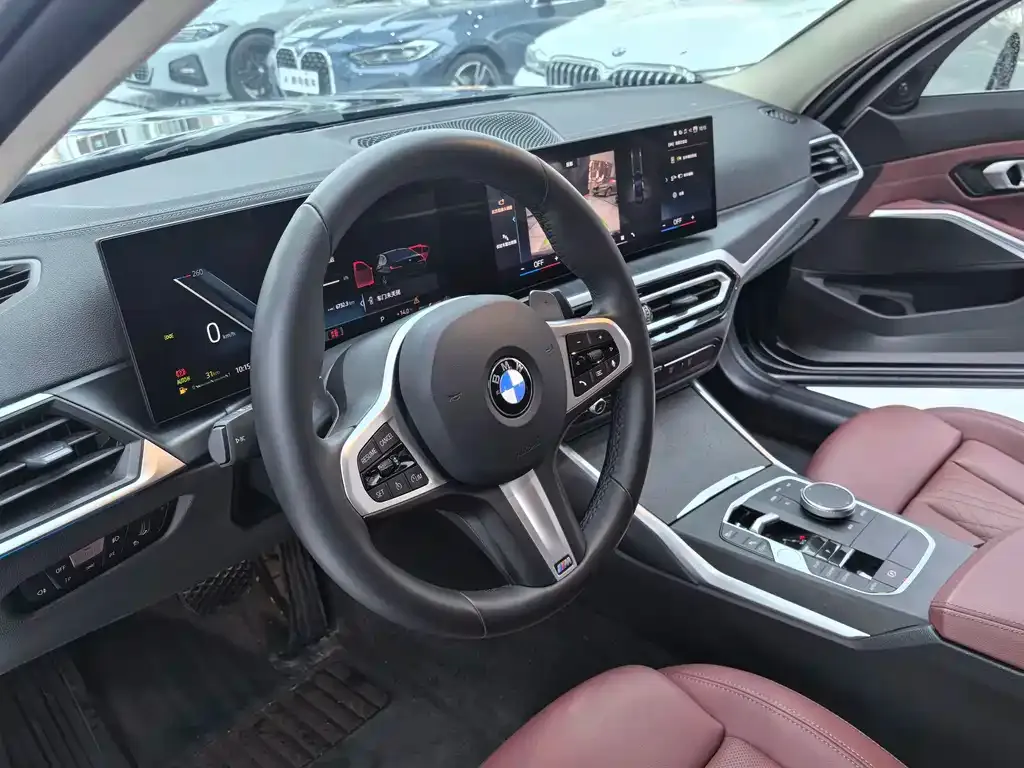 BMW 3 Series 2024 из CN, фото 2