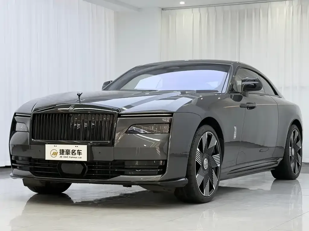 Rolls-Royce Phantom 2024 из CN, фото 2