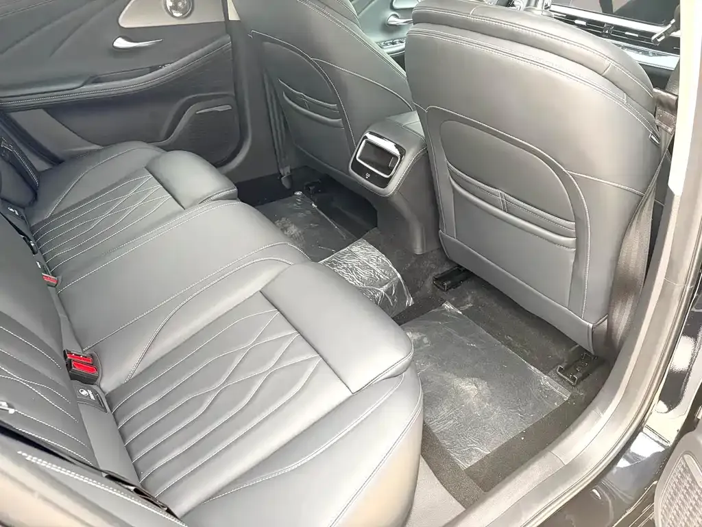 Chery Arrizo 8 2023 из CN, фото 2