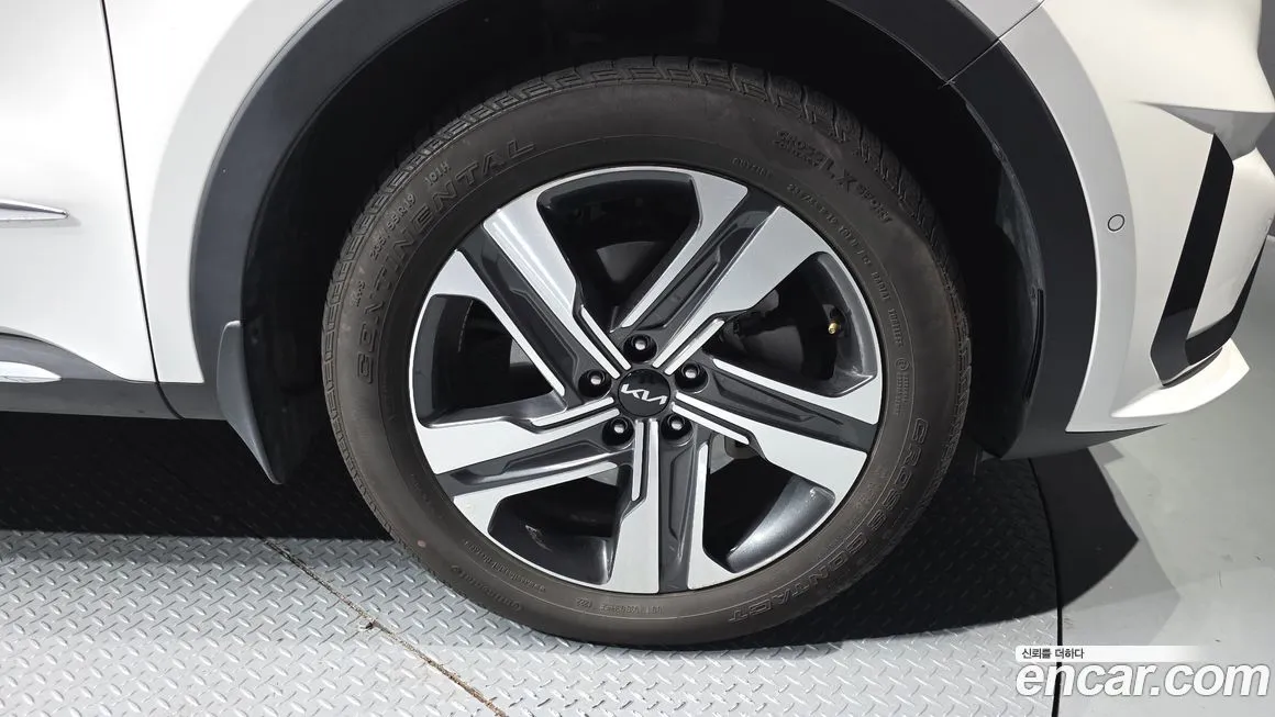 Kia Sorento — фото 4
