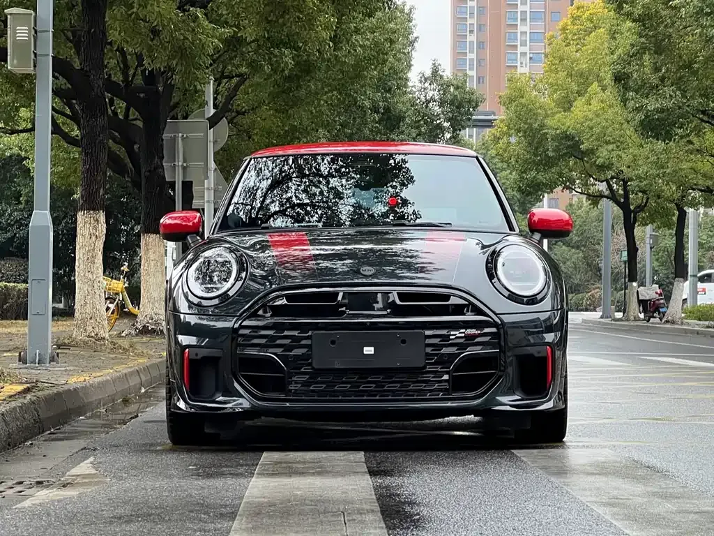 MINI JCW Electric 2025 из CN, фото 6