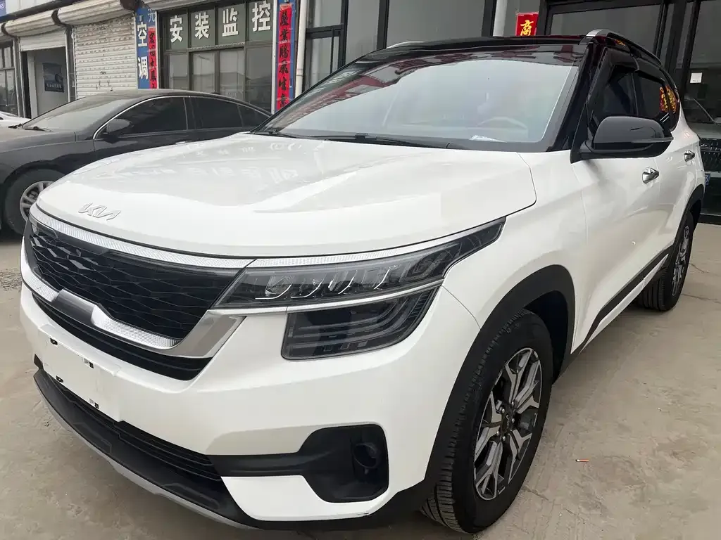 Kia KX3 2023 из CN, фото 1