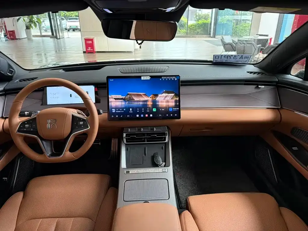 BYD Han L — фото 5